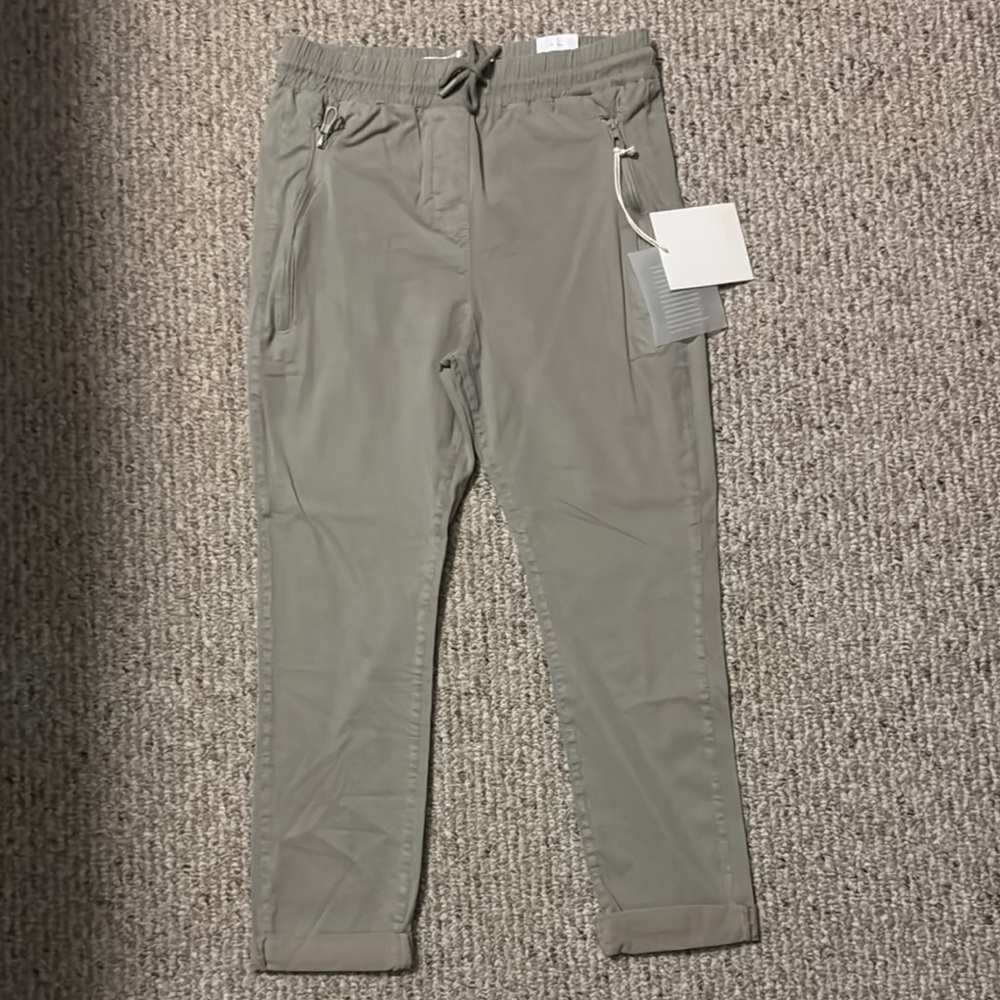 Pants with Smooth Fabric and Casual Style